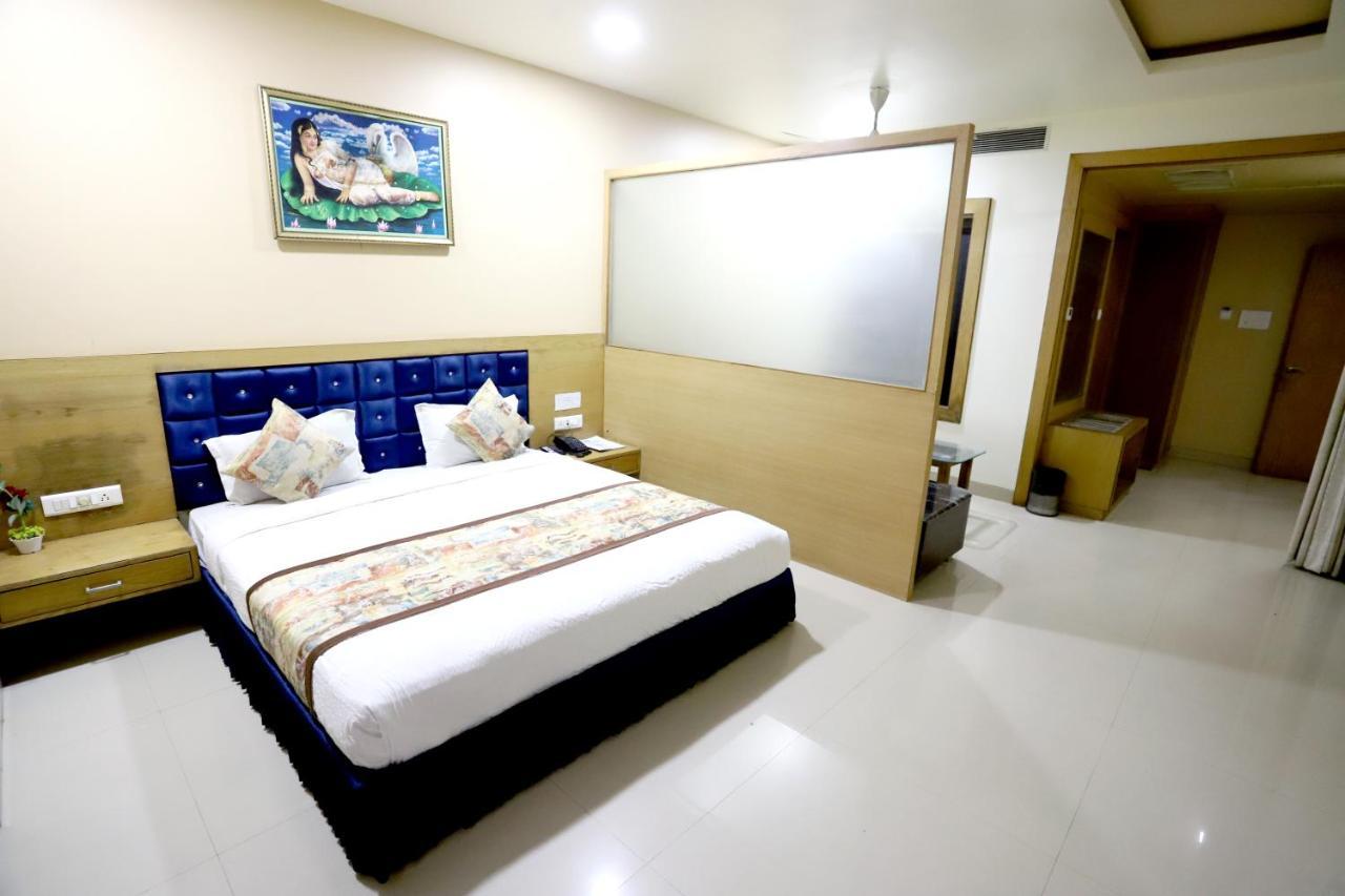 Hotel Blue Pearl Bhopal Exterior photo